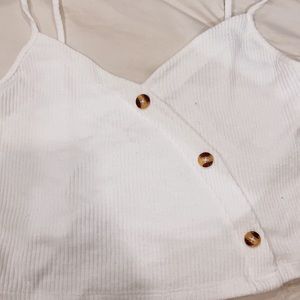 Button crop top